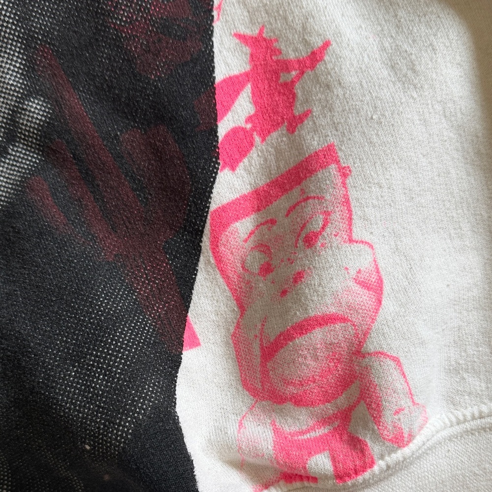 White Pee-Wee Crewneck Sweater with Pink Accents - Picture 3 of 6